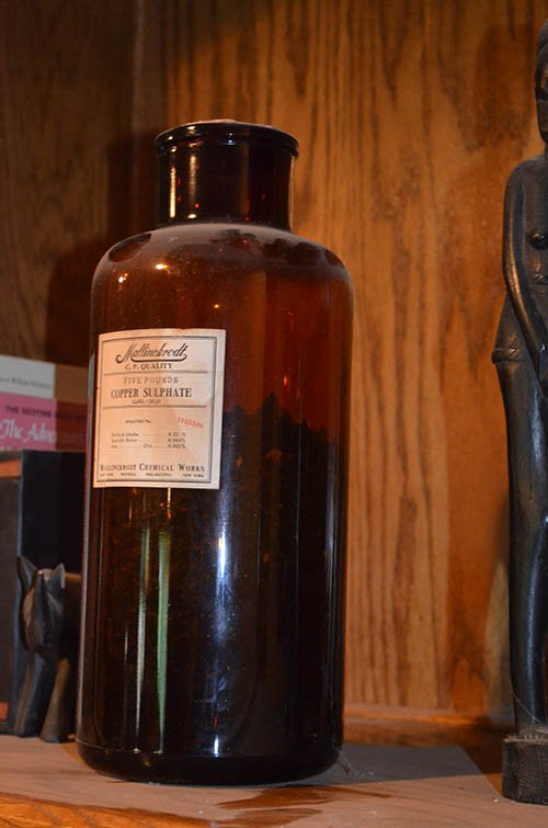 Property photo 39 - Personal Property Auction, Tractor & Implements, Cars, Lawn & Garden, Hunting & Fishing, Guns, Antiques & Collectibles, Household